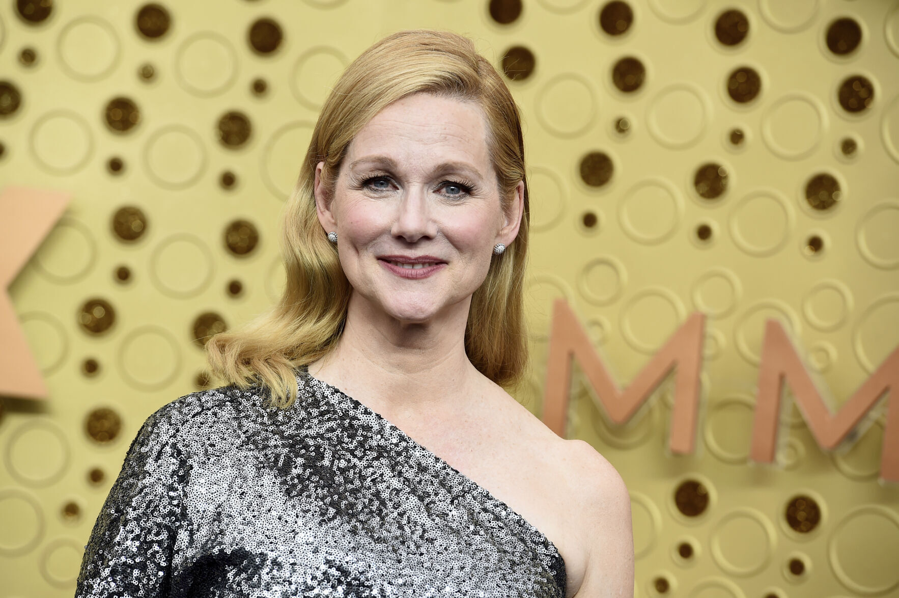Laura Linney